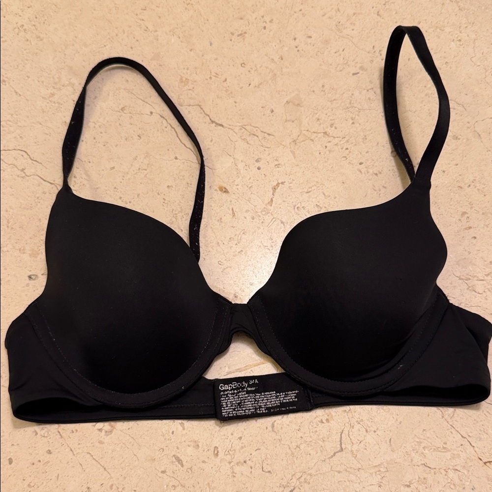 Gap body Women's Black T-Shirt Bra